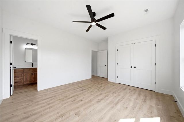 5755 Wanamaker Road, Topeka, KS 66610