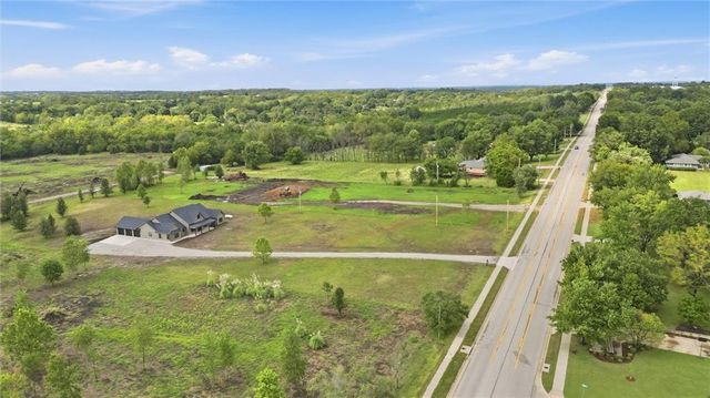 5755 Wanamaker Road, Topeka, KS 66610