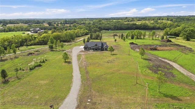 5755 Wanamaker Road, Topeka, KS 66610