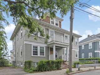 195 Savin Hill Ave 2, Boston, MA 02125