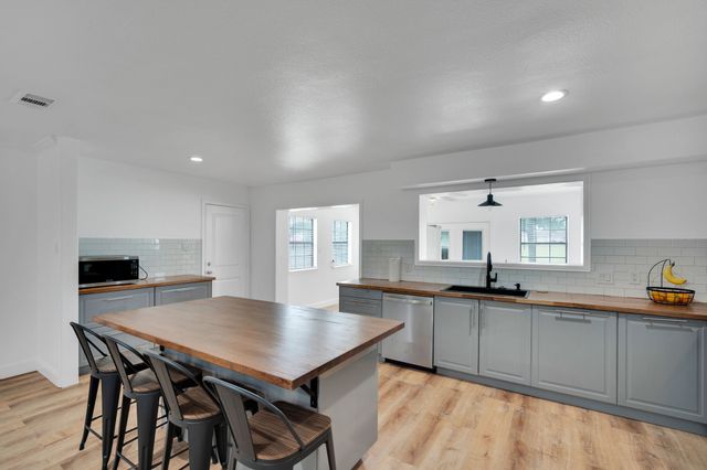 114 Becky Lane, Waxahachie, TX 75165