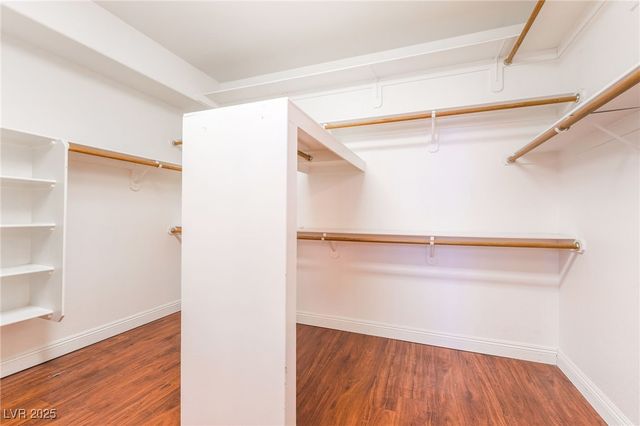 7064 New Moon Way, Las Vegas, NV 89110