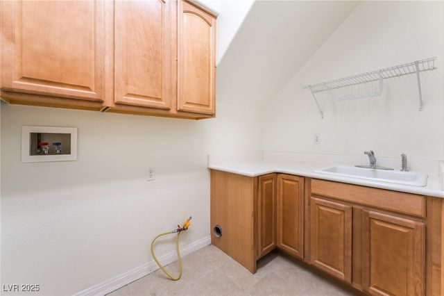 7064 New Moon Way, Las Vegas, NV 89110