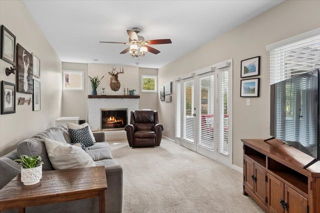 535 Apache Drive, Batavia, IL 60510