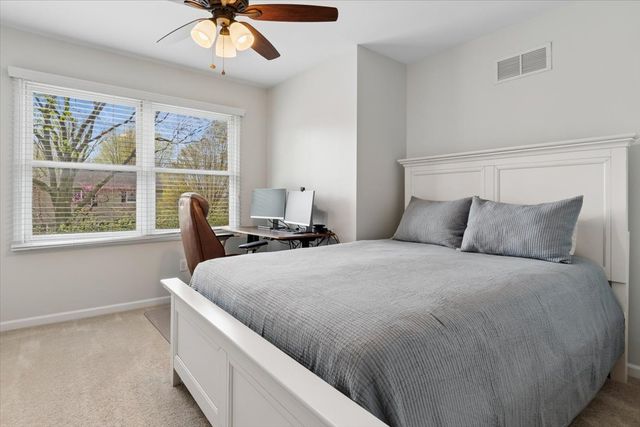 535 Apache Drive, Batavia, IL 60510