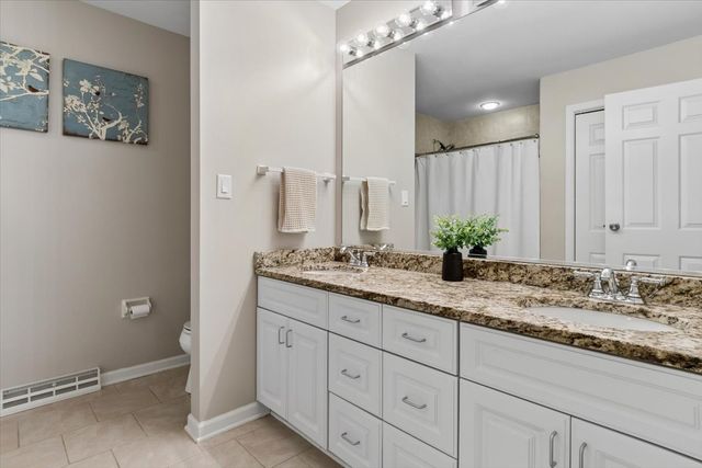 535 Apache Drive, Batavia, IL 60510