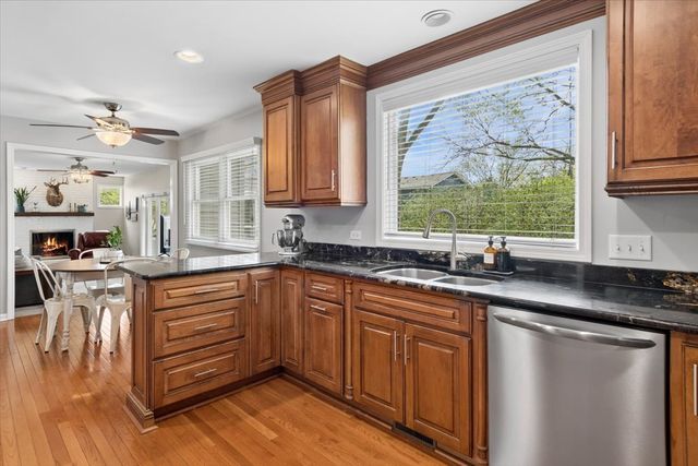 535 Apache Drive, Batavia, IL 60510