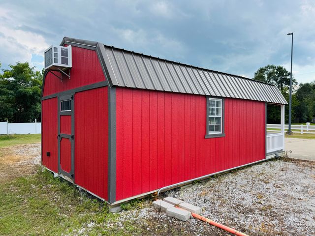 2260 S Us Highway 35, Knox, IN 46534