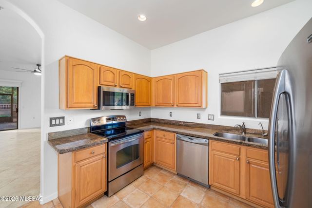 2396 S Orchard View Drive, Green Valley, AZ 85614