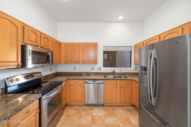 2396 S Orchard View Drive, Green Valley, AZ 85614