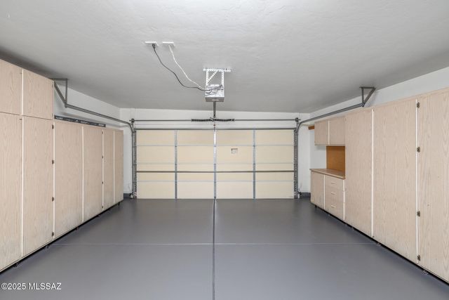 2396 S Orchard View Drive, Green Valley, AZ 85614