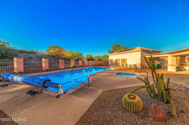 2396 S Orchard View Drive, Green Valley, AZ 85614