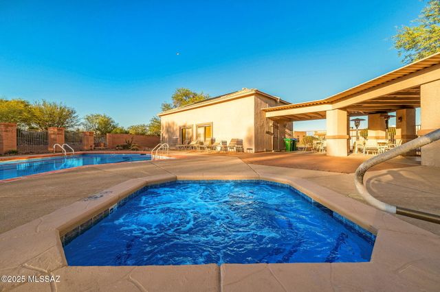2396 S Orchard View Drive, Green Valley, AZ 85614
