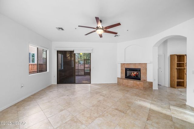 2396 S Orchard View Drive, Green Valley, AZ 85614