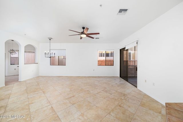 2396 S Orchard View Drive, Green Valley, AZ 85614