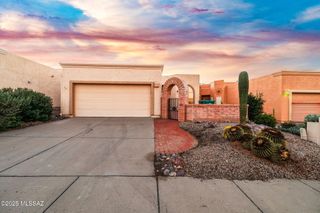 2396 S Orchard View Drive, Green Valley, AZ 85614