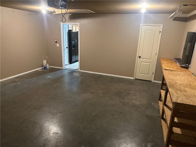 2358 Linden Circle, Springdale, AR 72764