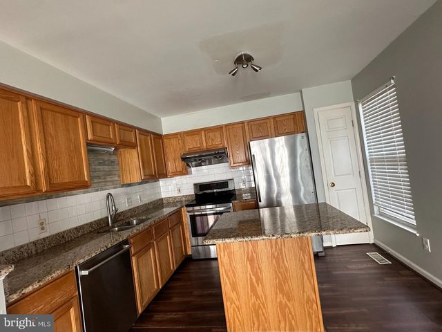 108 STEVEN LN, Wilmington, DE 19808
