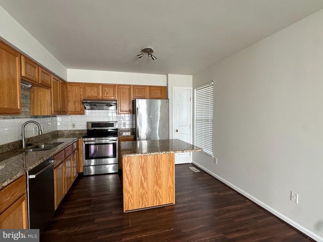 108 STEVEN LN, Wilmington, DE 19808