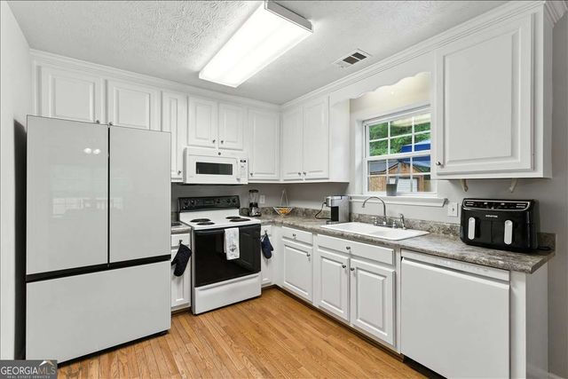 129 Miller Farm Road, Taylorsville, GA 30178