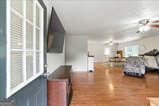 129 Miller Farm Road, Taylorsville, GA 30178