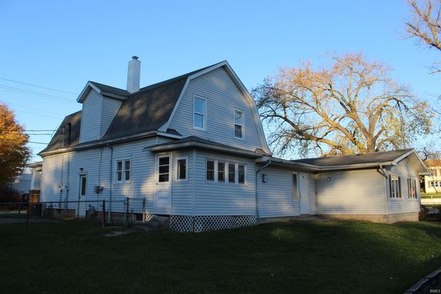 107 W Felicity St, Angola, IN 46703