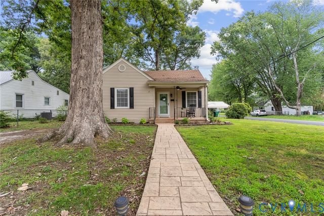 2 W Sedgwick St, Sandston, VA 23150