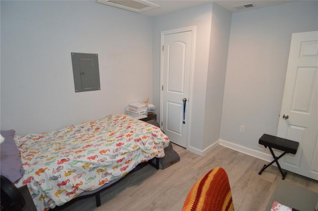 2852 60TH AVENUE N, St Petersburg, FL 33714