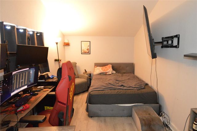 2852 60TH AVENUE N, St Petersburg, FL 33714