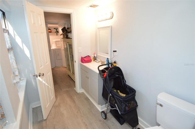 2852 60TH AVENUE N, St Petersburg, FL 33714