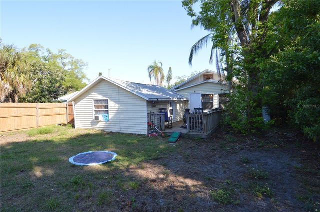2852 60TH AVENUE N, St Petersburg, FL 33714