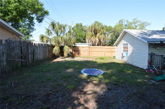 2852 60TH AVENUE N, St Petersburg, FL 33714