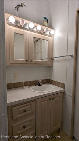 218 Shoreline Drive, Lake Placid, FL 33852