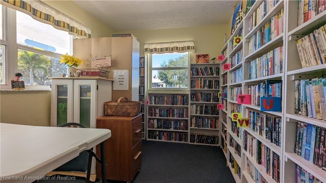 218 Shoreline Drive, Lake Placid, FL 33852