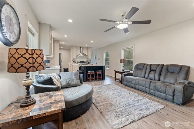 41657 Mountain View Lane, Concrete, WA 98237