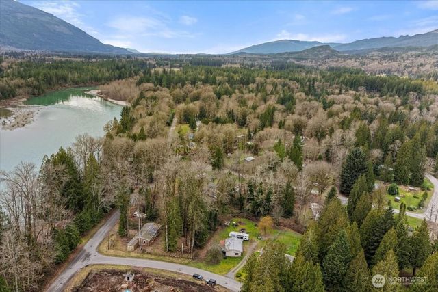 41657 Mountain View Lane, Concrete, WA 98237