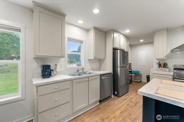 41657 Mountain View Lane, Concrete, WA 98237