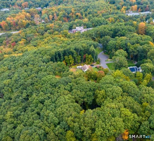 15 Birch Knoll Road, Canton, CT 06019