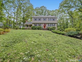 15 Birch Knoll Road, Canton, CT 06019
