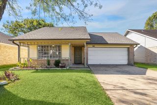 15939 Beechnut Street, Houston, TX 77083
