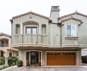 2224 Gates Avenue B, Redondo Beach, CA 90278