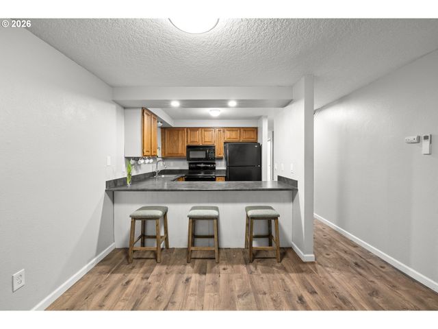 5563 Sw MULTNOMAH Blvd, Portland, OR 97219