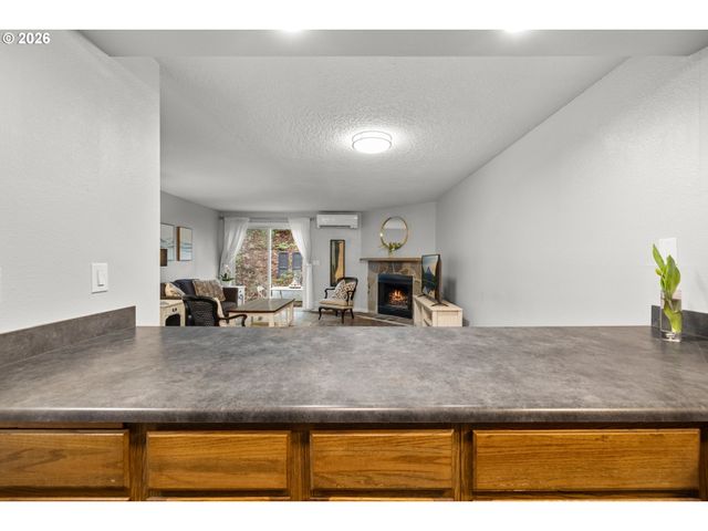 5563 Sw MULTNOMAH Blvd, Portland, OR 97219