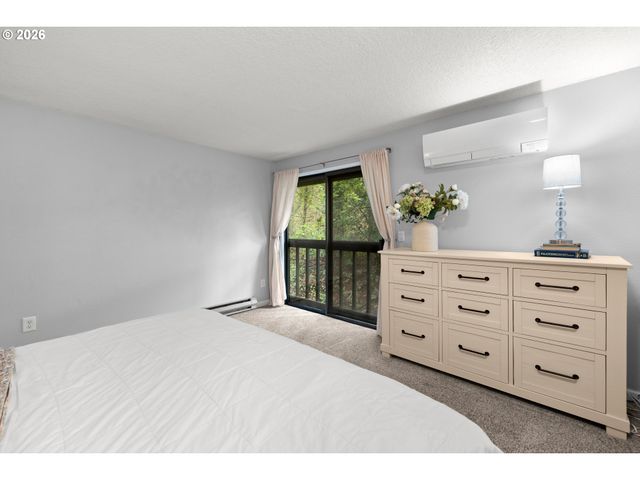 5563 Sw MULTNOMAH Blvd, Portland, OR 97219