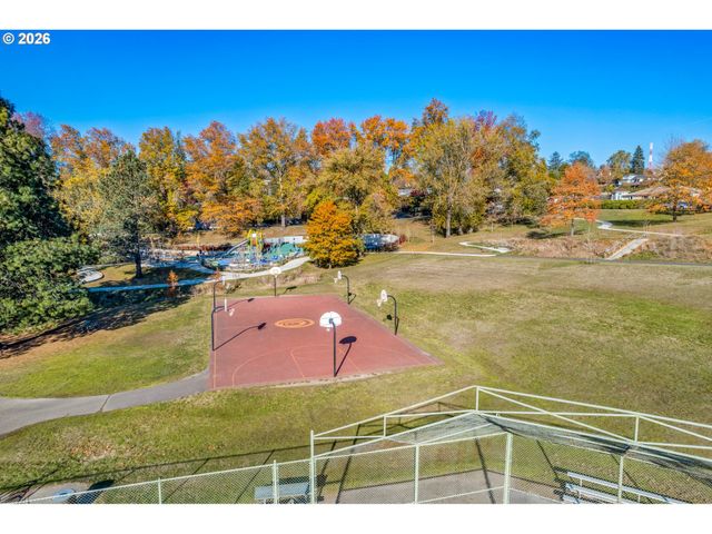 5563 Sw MULTNOMAH Blvd, Portland, OR 97219