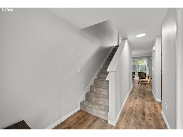 5563 Sw MULTNOMAH Blvd, Portland, OR 97219