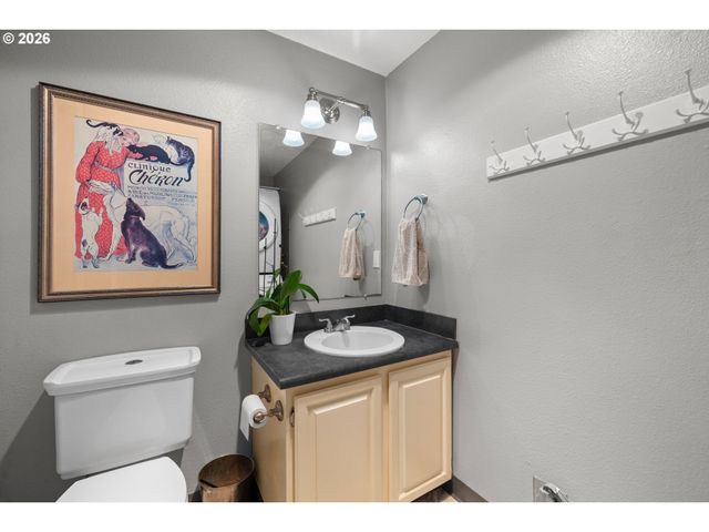 5563 Sw MULTNOMAH Blvd, Portland, OR 97219