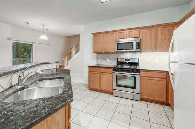 6036 Mesa Verde CIR, Austin, TX 78749