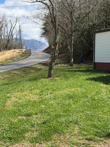 3086 E Old Hwy 64e, Hayesville, NC 28904