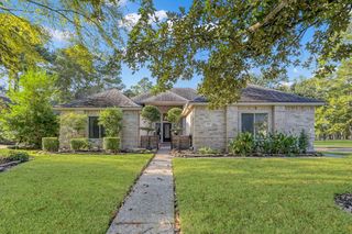 192 Monterrey Road W, Montgomery, TX 77356